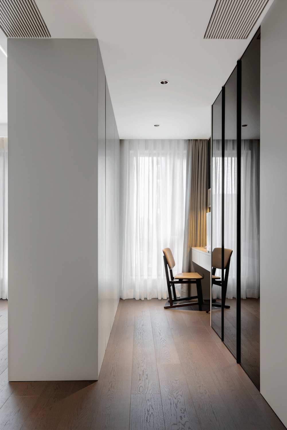 180㎡現代極簡全屋定制,簡約復式大宅案例(圖14) 15.gif